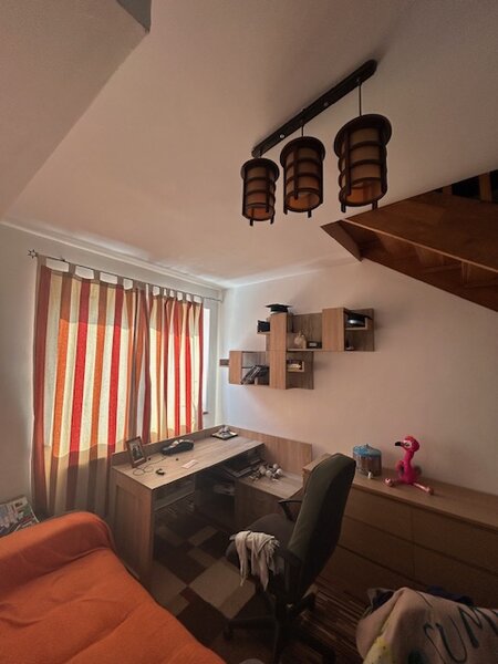 Militari Pacii duplex de vanzare an 2009 metrou 15 minute