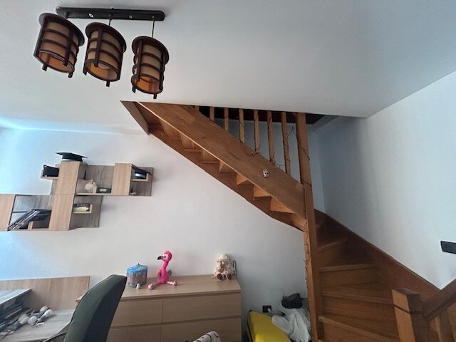 Militari Pacii duplex de vanzare an 2009 metrou 15 minute